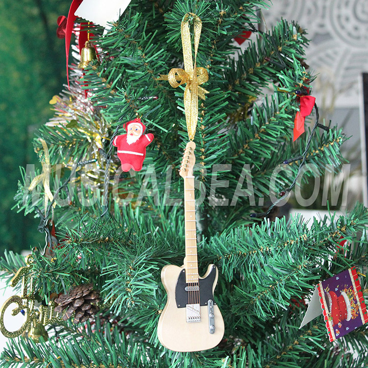 Miniature guitar christmas tree orna